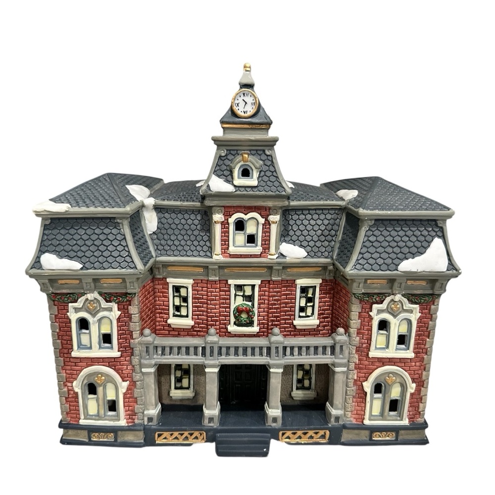 Department 56 Dickens Collectibles‎ Classic Series Large Porcelain Clock House